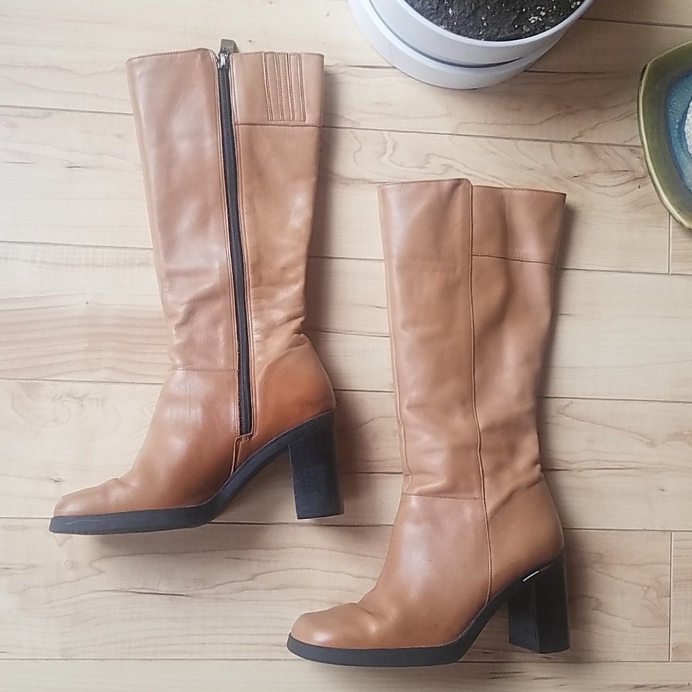 Tommy Hilfiger square toe camel leather calf boots